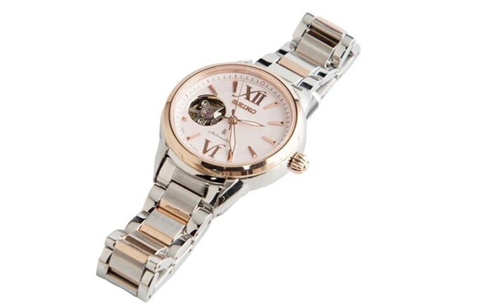 Hult mekanisk ur