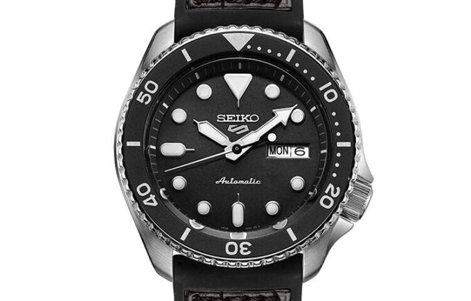Nr. 5 Mekanisk klokke Classic Black