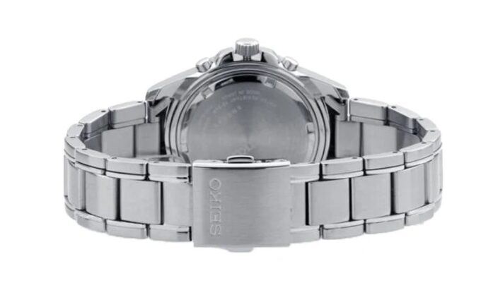 Quartz Business Casual Sports klokke med svart urskive og sølvrem