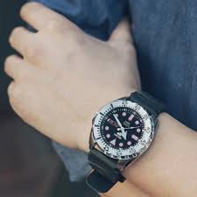 Seiko5 for menn Japan / Sør-Korea Mote