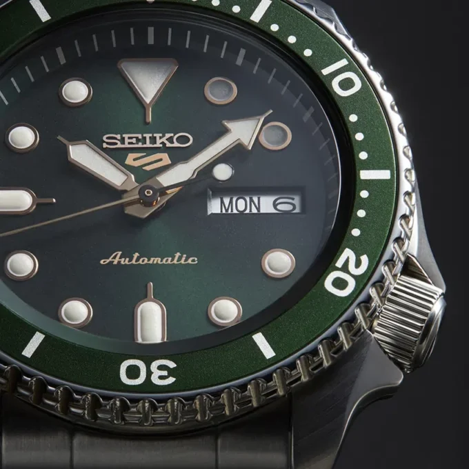 SRPD63 5 Sports SKX-serien