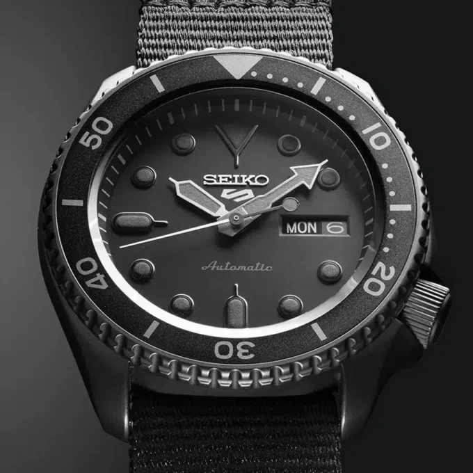 SRPD79 5 Sports SKX-serien