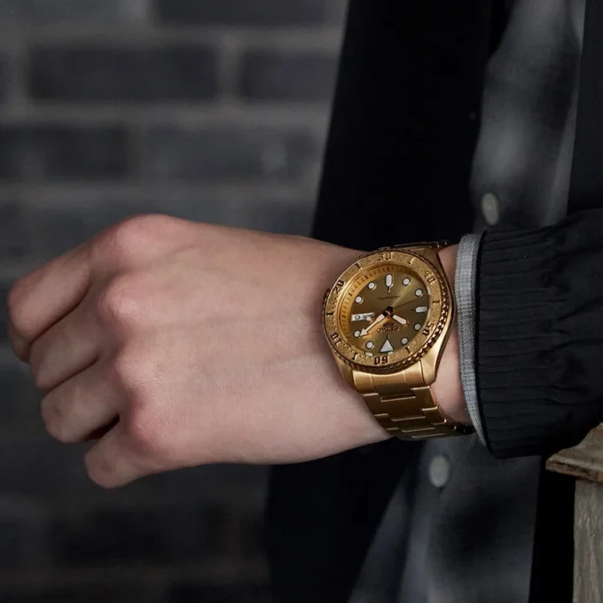 SRPE74 5 Sports SKX-serien
